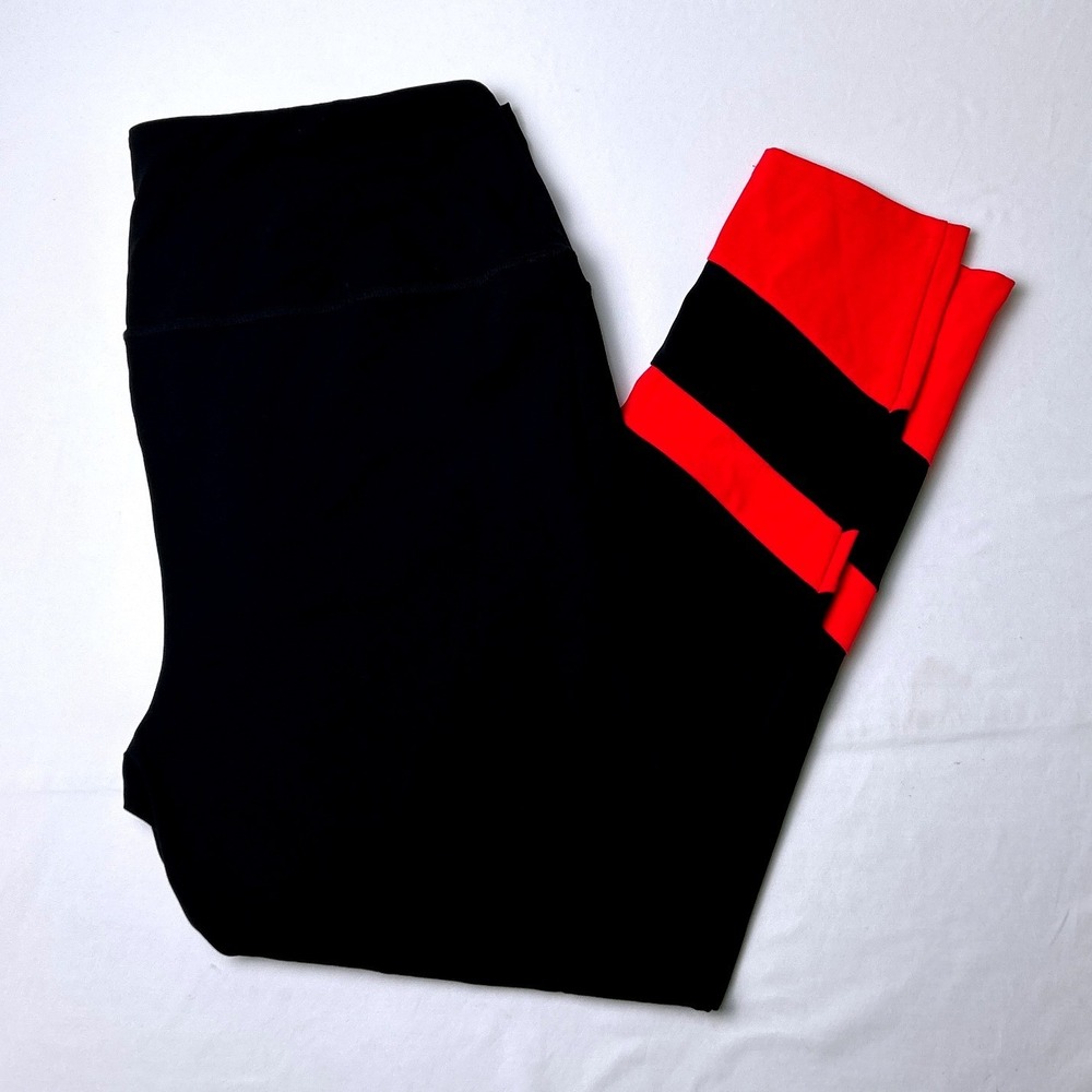 Chico's Zenergy Women So Slimming Colorblock Legging Size 3/16 Black Red NEW